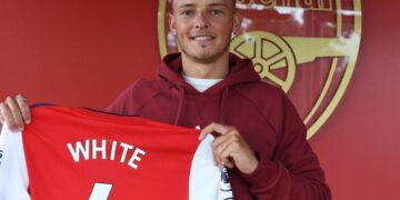 Điểm tin chuyển nhượng 256 Arsenal sắp chiêu mộ Ben White