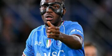 Napoli lên tiếng vụ chế giễu Victor Osimhen sau khi bị dọa kiện