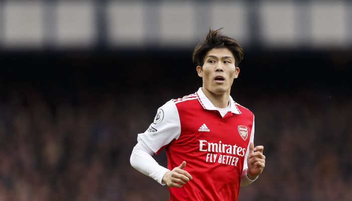 Tomiyasu được CLB Arsenal gia hạn hợp đồng