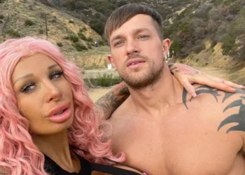 Cựu cầu thủ Premier League qua đời ở tuổi 34 sau khi rời bỏ sự nghiệp bóng đá