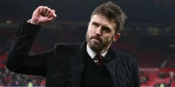 Sau khi rời clb Man Utd Carrick chính thức có công việc mới