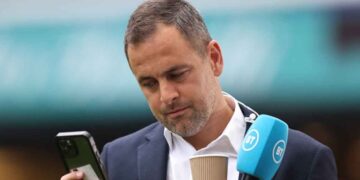 2 cái tên chơi tệ nhất ở trận thua Dinamo Zagreb của Chelsea