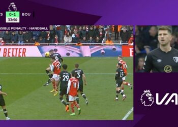 TRANH CÃI: 4 tình huống Arsenal mất trắng penalty trước Bournemouth?