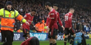 HOT: Án phạt nặng cho kẻ tấn công Sao Man Utd ngay trên sân