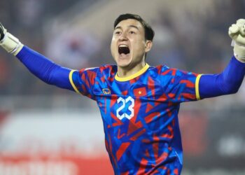 Ai là thủ môn cao nhất Việt Nam hiện nay? Cao bao nhiêu?