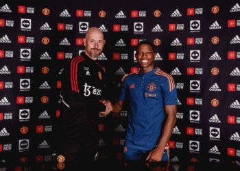 Ajax chốt giá 2 ngôi Sao của câu lạc bộ cho Man Utd