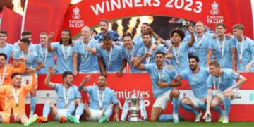Chùm ảnh dàn Sao Man City ăn mừng vô địch FA Cup 2022/23 cực chất