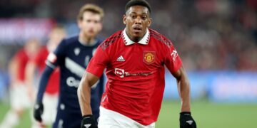 HOT: Anthony Martial sẽ gia hạn hợp đồng với Manchester United?