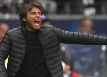 Antonio Conte thừa nhận khó khăn sau trận hòa thất vọng với Frankfurt