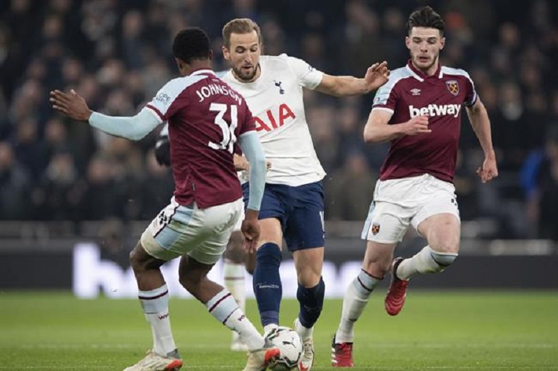 Chuyến làm khách khó khăn của Tottenham 