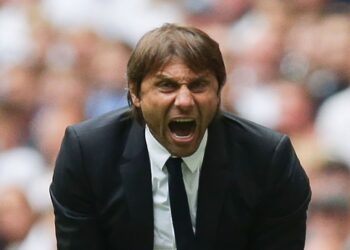 Spurs sẩy chân trước West Ham, Antonio Conte nổi đóa chỉ trích VAR gay gắt