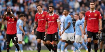 Antony làm trái lời Erik ten Hag, nội bộ Man Utd lại dậy sóng