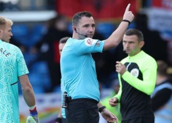 Arsenal “thoát hiểm” nhờ VAR