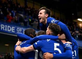 5 điểm nhấn Chelsea vs Leicester: Vua chuyền lấy công chuộc tội