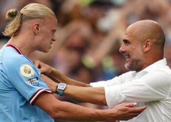 Cựu trung vệ người Ý tiết lộ cách để ngăn chặn Haaland