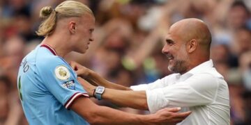 Cựu trung vệ người Ý tiết lộ cách để ngăn chặn Haaland