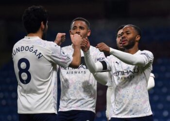 Thấy gì sau chiến thắng của Man City trước Burnley?