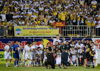 5 điều ấn tượng vòng 10 V-League: HAGL phá dớp Hà Nội, Nam Định thắng kịch tính