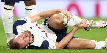 5 Điểm nhấn Tottenham vs Liverpool: Klopp “lạ”, Kane chấn thương