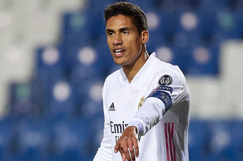 Varane mang trọng trách đảm bảo an toàn khung thành đội nhà 