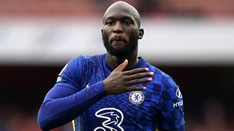 Romelu Lukaku (113 triệu euro từ Inter Milan sang Chelsea, mùa giải 2021/22)